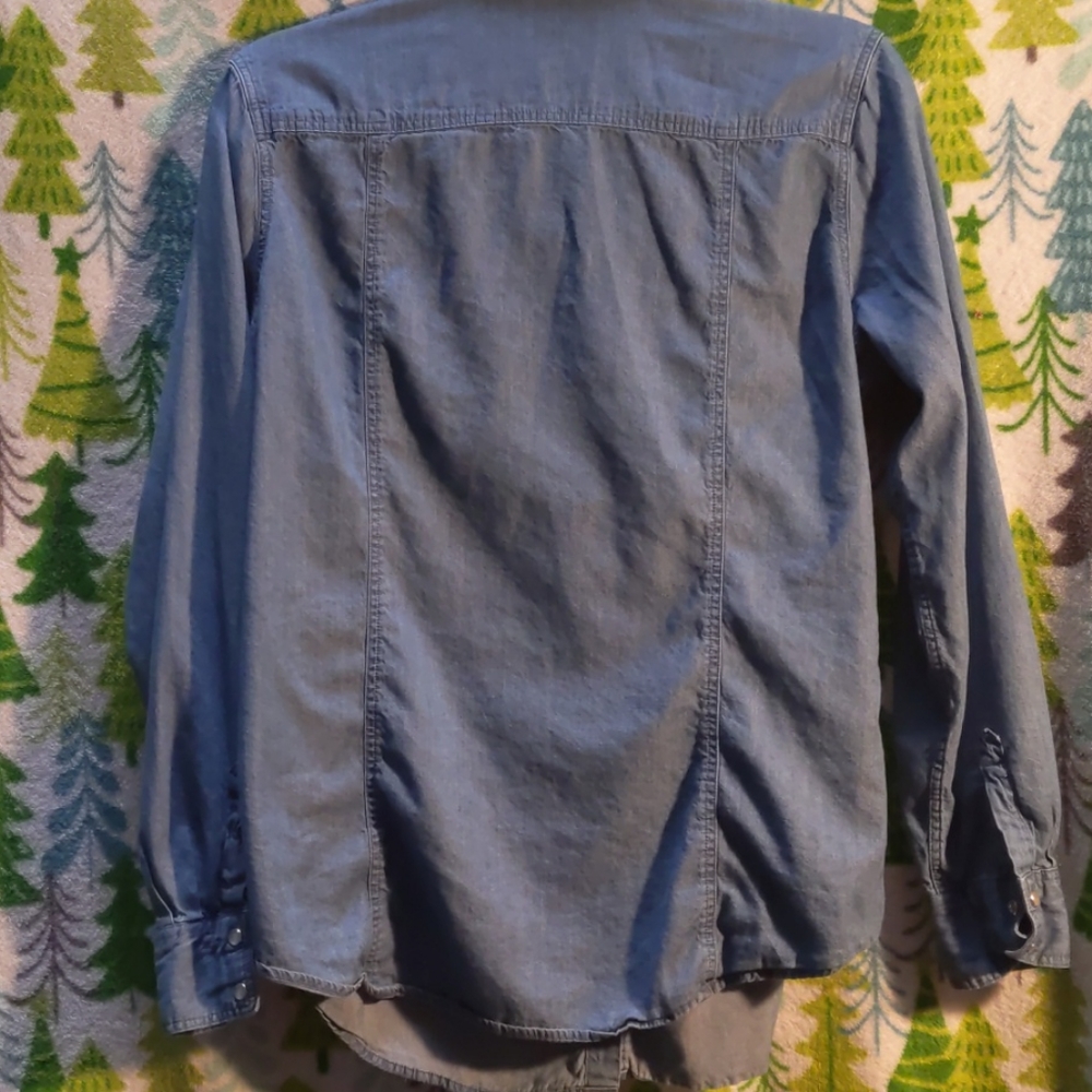 Jean Jacket/ Button Up - Picture 5 of 5
